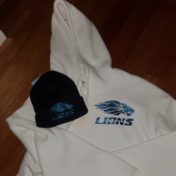 Lions sweatshirt - Picture 2 of 3